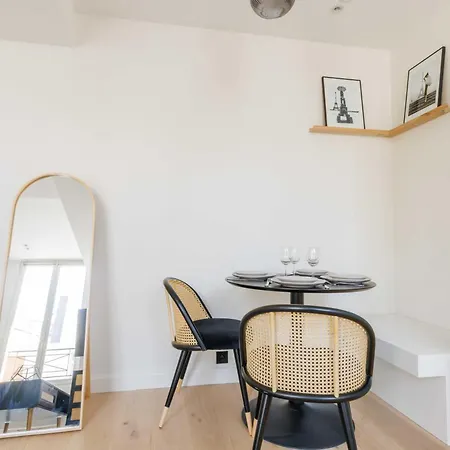 Апартаменты Lovely 1bdr Sentier Grands Blv Париж